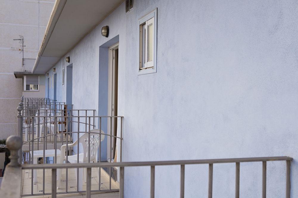 Hotel Eliseos Malaga Exterior photo