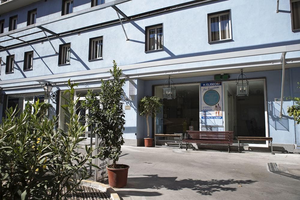 Hotel Eliseos Malaga Exterior photo